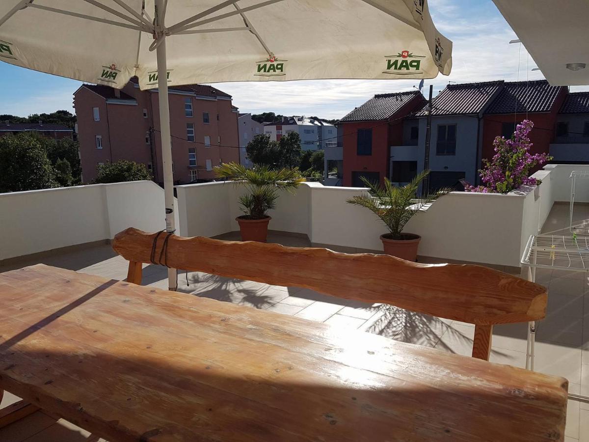 Apartmani Slavica บีโอกราดนาโมรู ภายนอก รูปภาพ